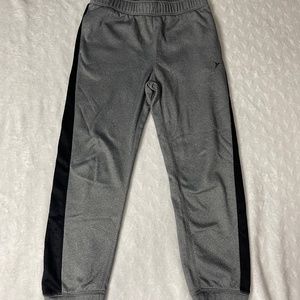 Old Navy Active Gray L (10-12)  - Go Dry joggers